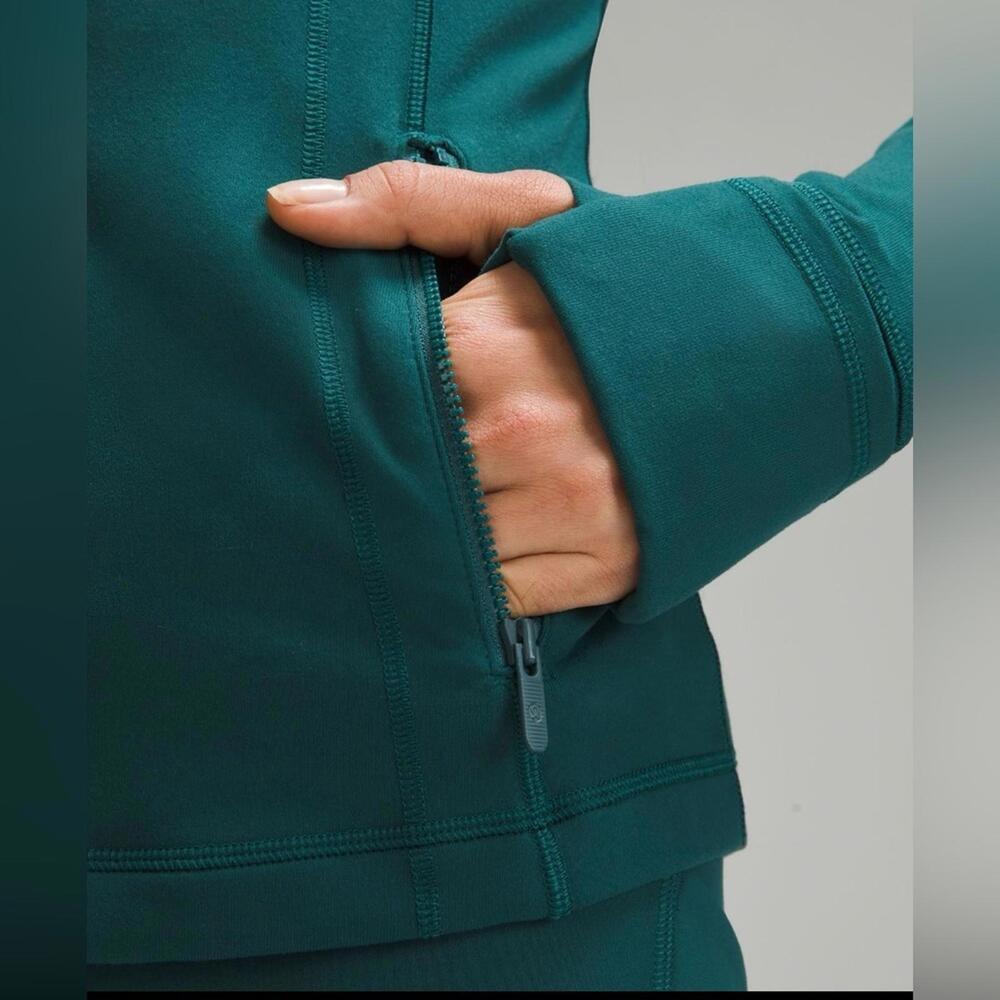 Lululemon Cropped Define Jacket *Nulu in Storm Teal Size 2 - Picture 5 of 9